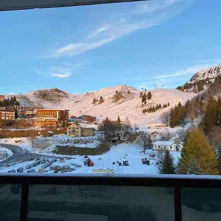 Studio Refait A Neuf Avec Balcon - Famille - Parking Couvert Chamrousse Exterior photo